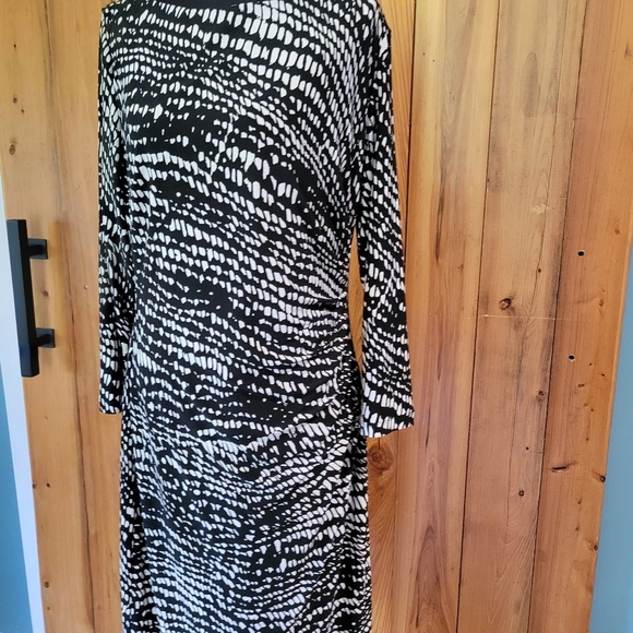 Ralph Lauren Elegant Black and White Patterned Dress - Picture 8 of 13